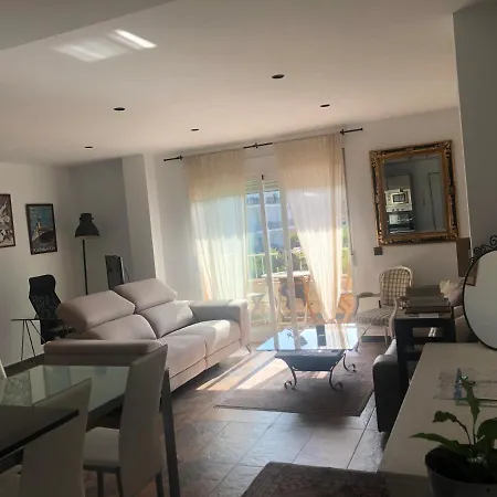 公寓 Marbella Beach 马尔韦利亚